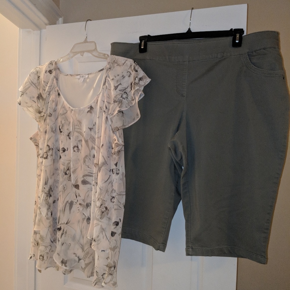 Women's Plus Size Summer capri set size 2x/22